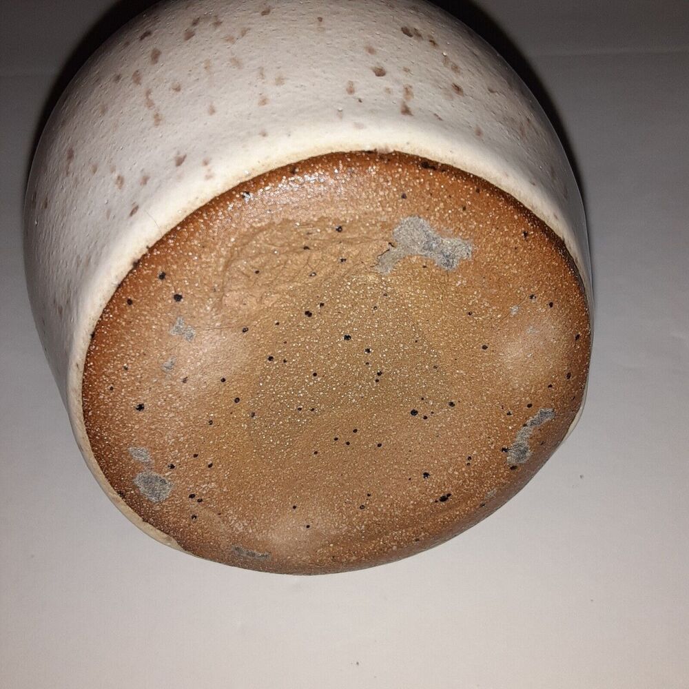 CCC Pottery Stoneware Vase Sea Blues Artist Signed 5" - Picture 4 of 5
